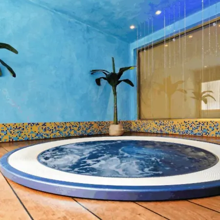 Peaceful Flat Next To The With Balcony Διαμέρισμα Μπιμπιόνε